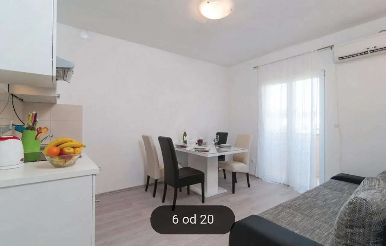 Apartments Tomic Split